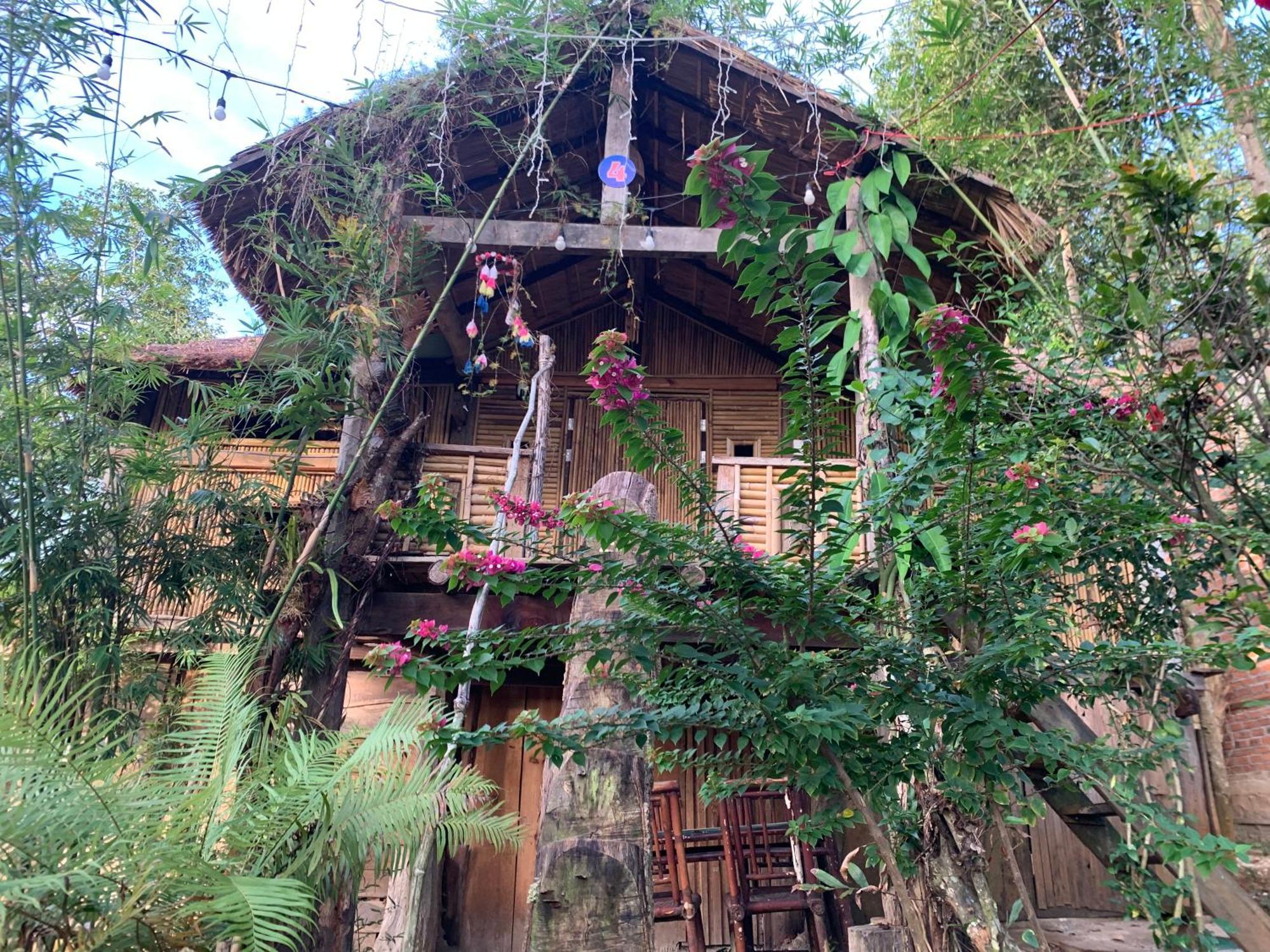Khu Du Lich Sinh Thai, Nghi Duong Homestay Hoang Anh - Kon Xom Luh كون توم المظهر الخارجي الصورة