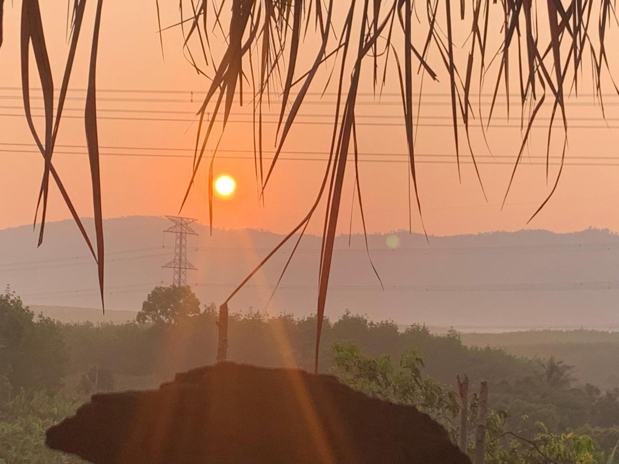 Khu Du Lich Sinh Thai, Nghi Duong Homestay Hoang Anh - Kon Xom Luh كون توم المظهر الخارجي الصورة
