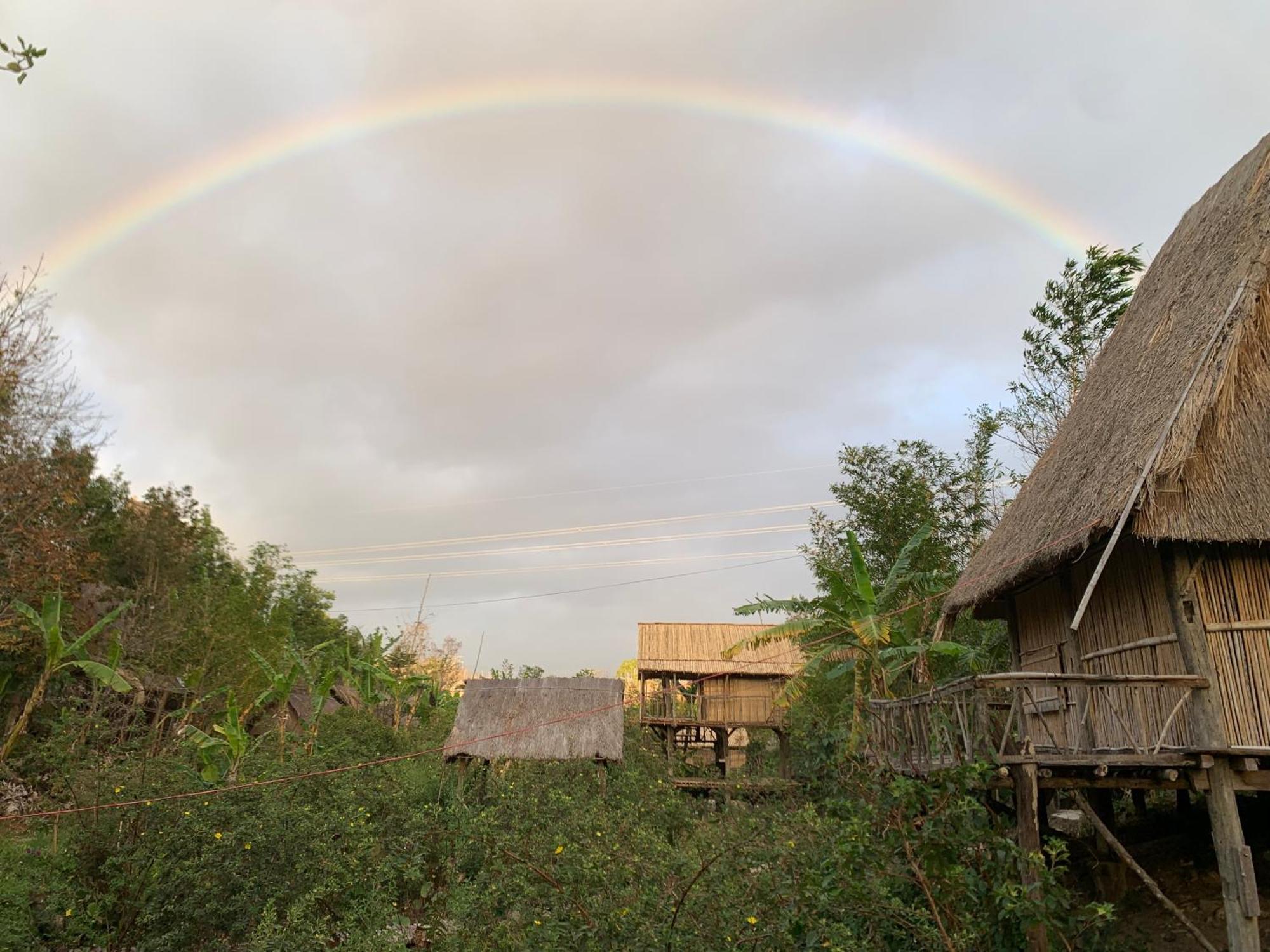Khu Du Lich Sinh Thai, Nghi Duong Homestay Hoang Anh - Kon Xom Luh كون توم المظهر الخارجي الصورة