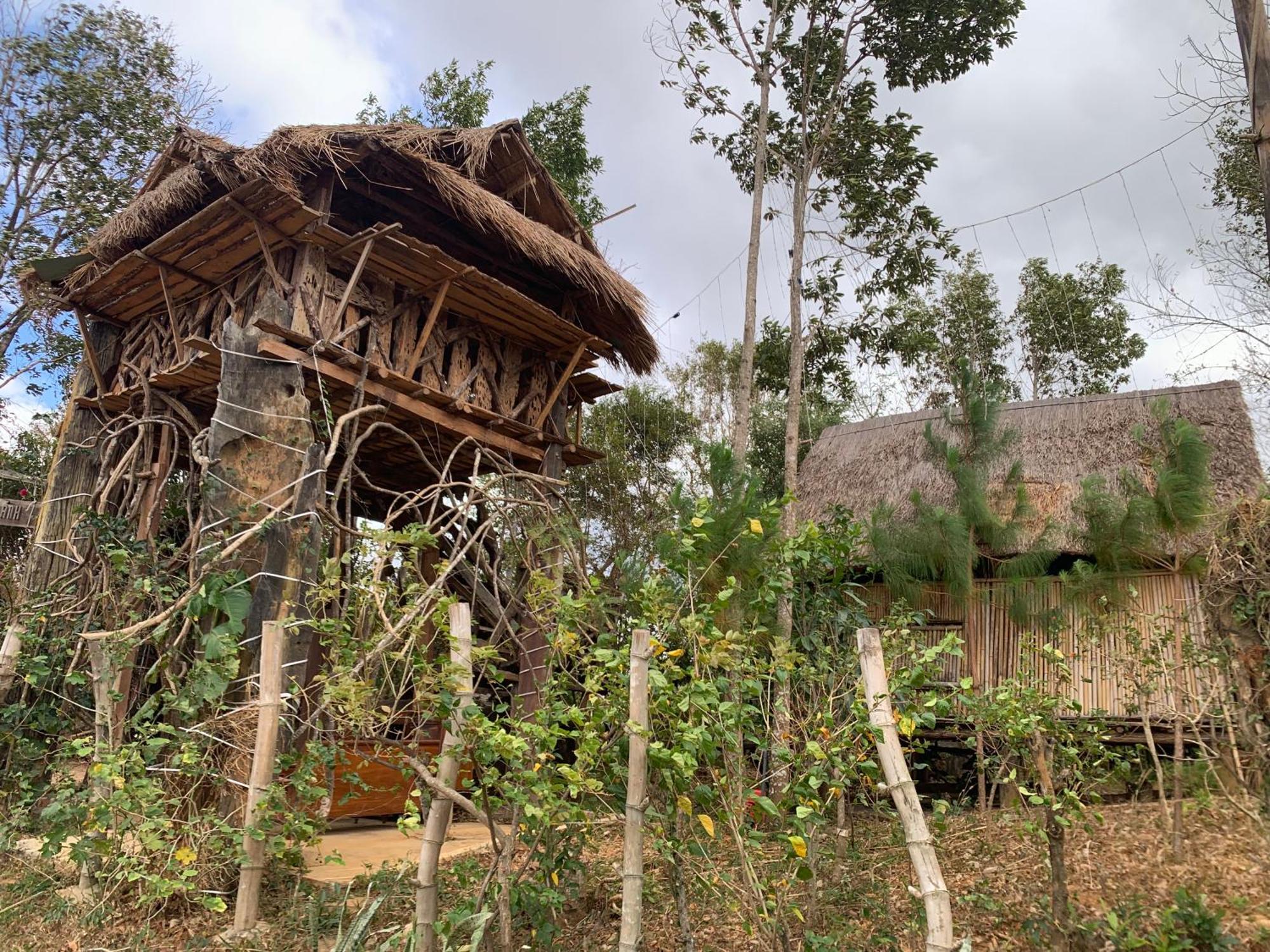 Khu Du Lich Sinh Thai, Nghi Duong Homestay Hoang Anh - Kon Xom Luh كون توم المظهر الخارجي الصورة